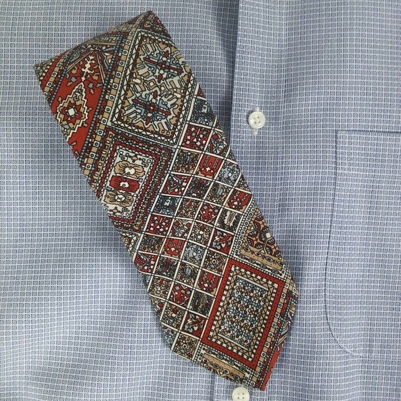 Oleg Cassini tie - Picture 1 of 4